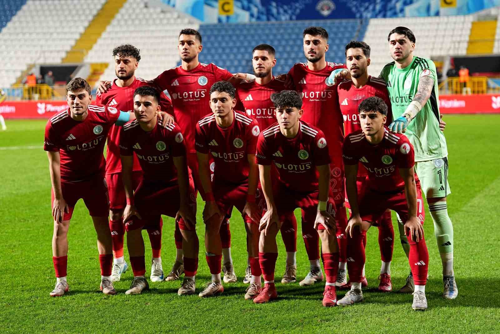 ziraat turkiye kupasi beyoglu yeni carsi 0 fenerbahce 0 mac devam ediyor 5 kSLIkKpb
