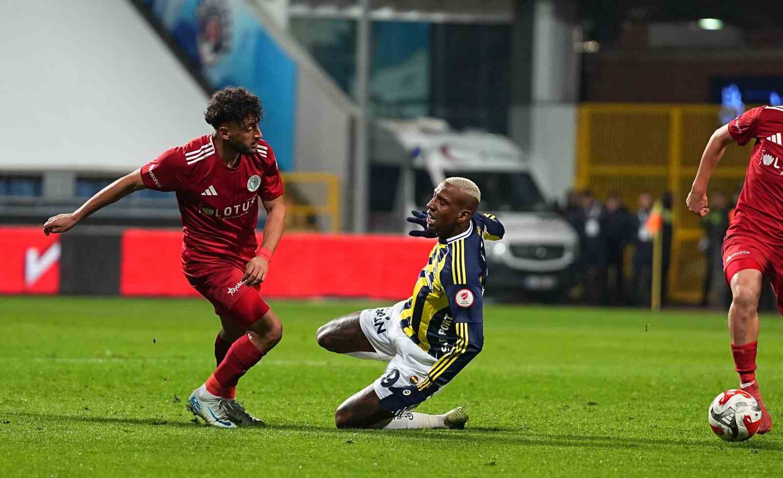 ziraat turkiye kupasi beyoglu yeni carsi 0 fenerbahce 0 mac devam ediyor 7 2OzOXEgd
