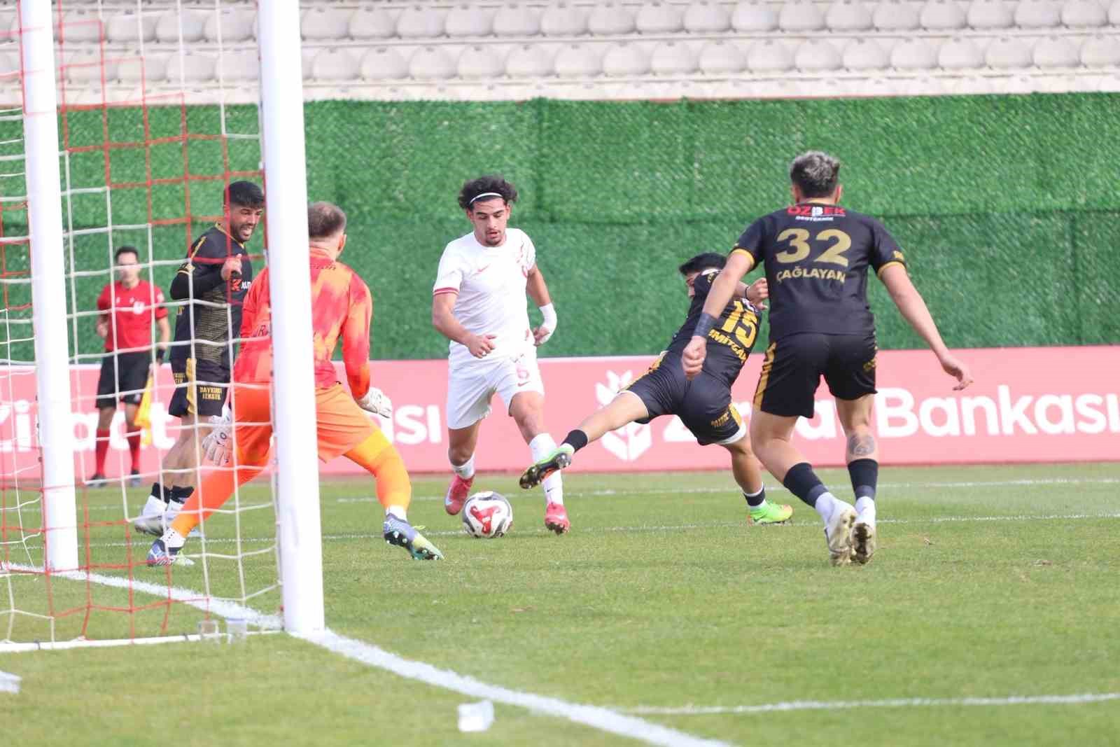 Ziraat Türkiye Kupası: Boluspor: 2 - Kahta 02 Spor: 1 5 ziraat turkiye kupasi boluspor 2 kahta 02 spor 1 1 l1BXwAIi