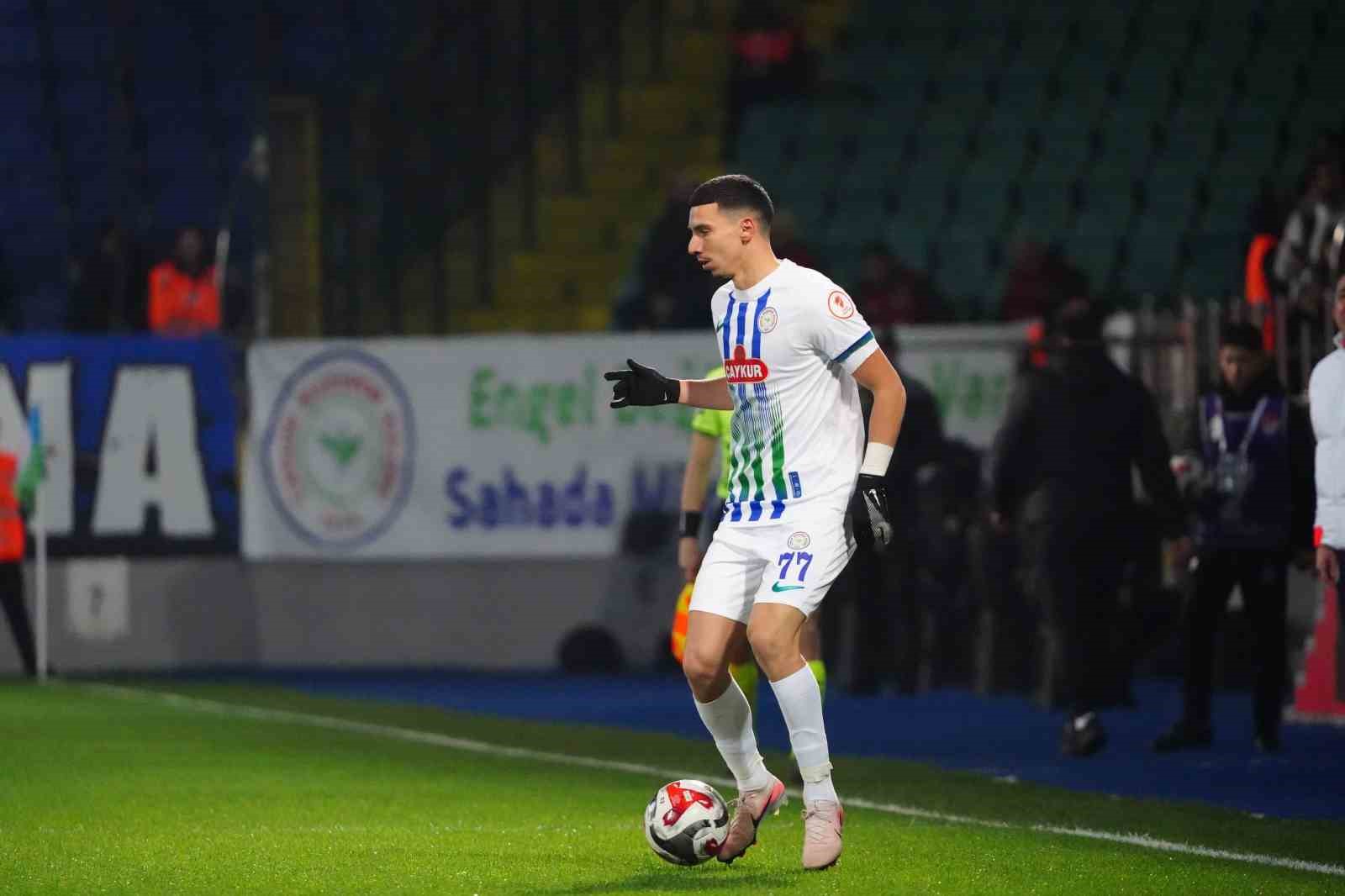 ziraat turkiye kupasi caykur rizespor 2 gaziantep fk 1 ilk yari 5 TK86ZIVc