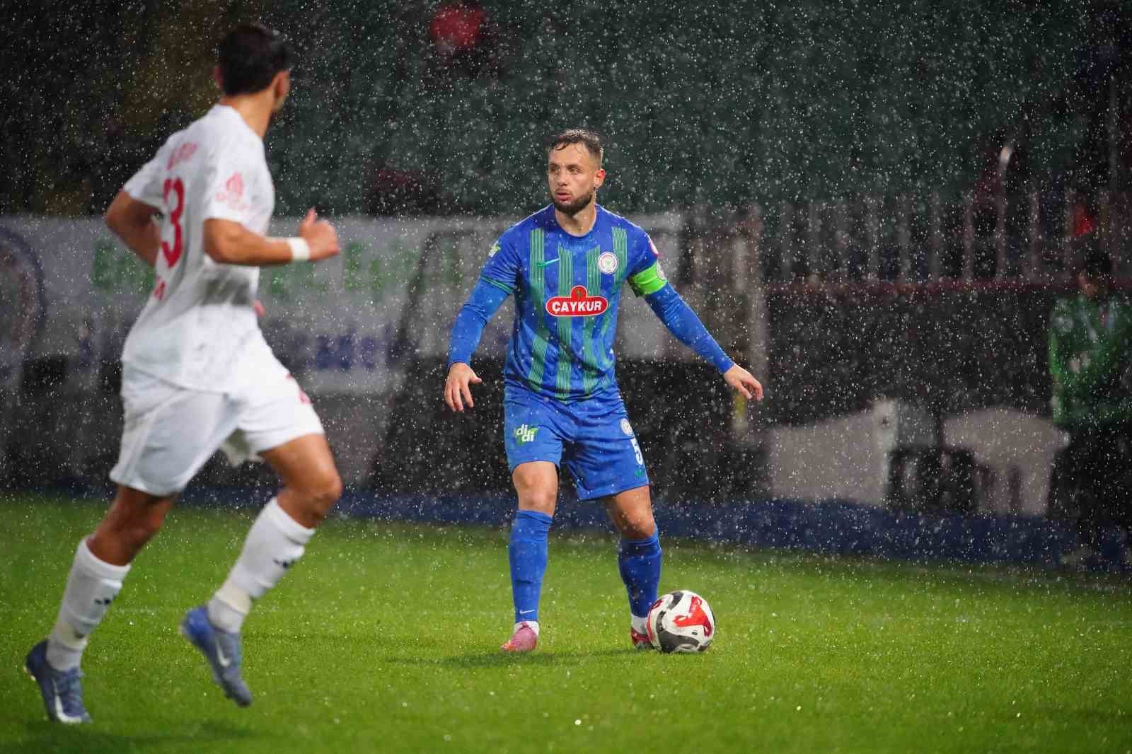 Ziraat Türkiye Kupası: Çaykur Rizespor: 6 - Pendikspor: 1 8 ziraat turkiye kupasi caykur rizespor 6 pendikspor 1 4 2jLDWrC6