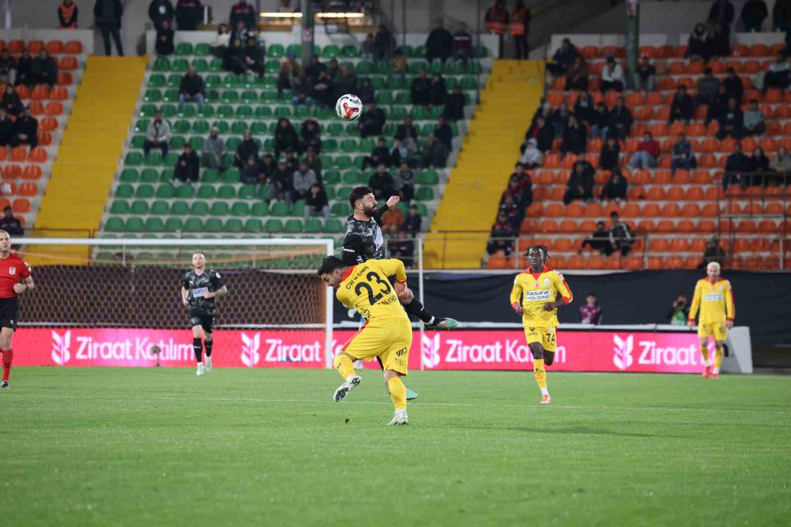ziraat turkiye kupasi corendon alanyaspor 0 galatasaray 2 ilk yari 16 SXg5uMhv