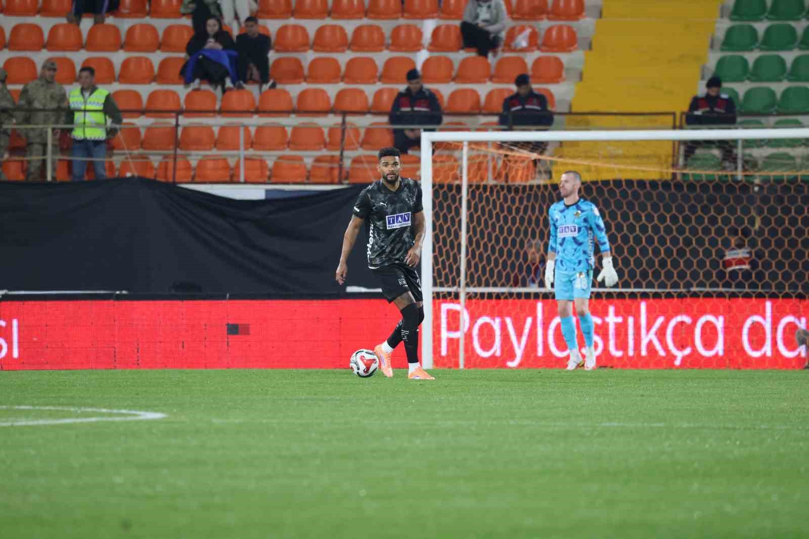 ziraat turkiye kupasi corendon alanyaspor 0 galatasaray 2 ilk yari 5 2hKPM1WT