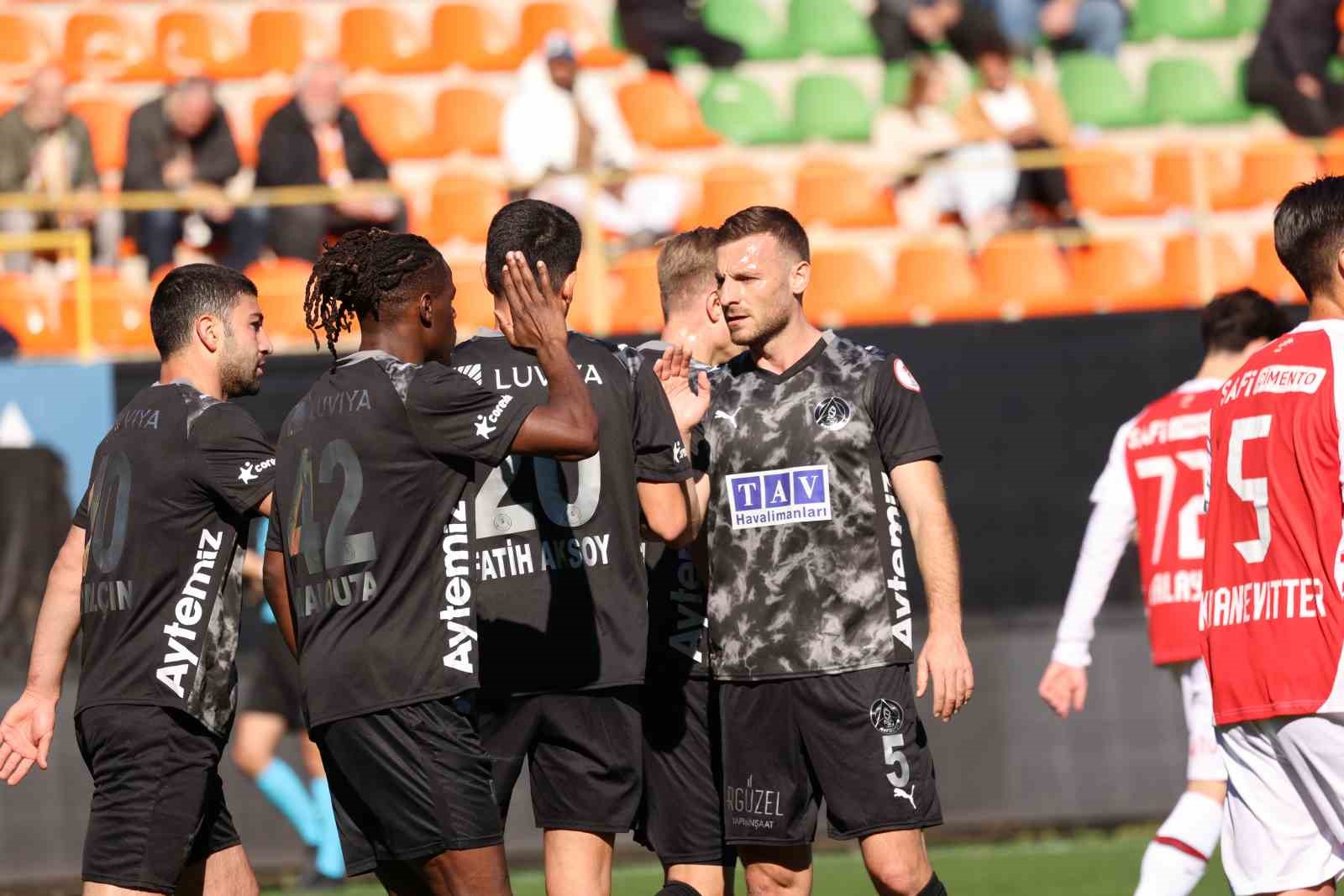 ziraat turkiye kupasi corendon alanyaspor 1 fatih karagumruk 1 ilk yari 5 pi8T4UHU