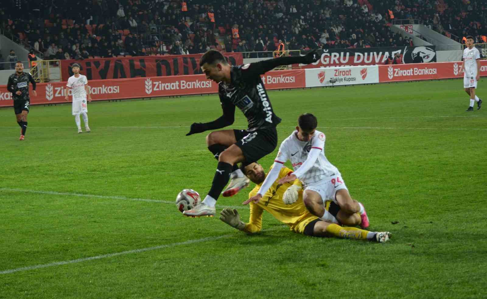 ziraat turkiye kupasi corum fk 0 corendon alanyaspor 5 11 zwONE3Ny