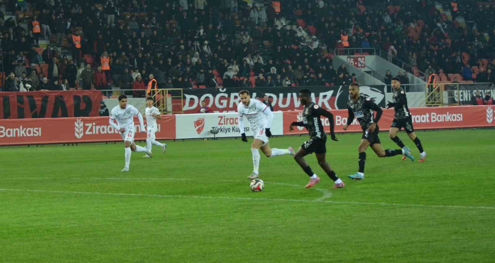 ziraat turkiye kupasi corum fk 0 corendon alanyaspor 5 3 n8myOPsZ