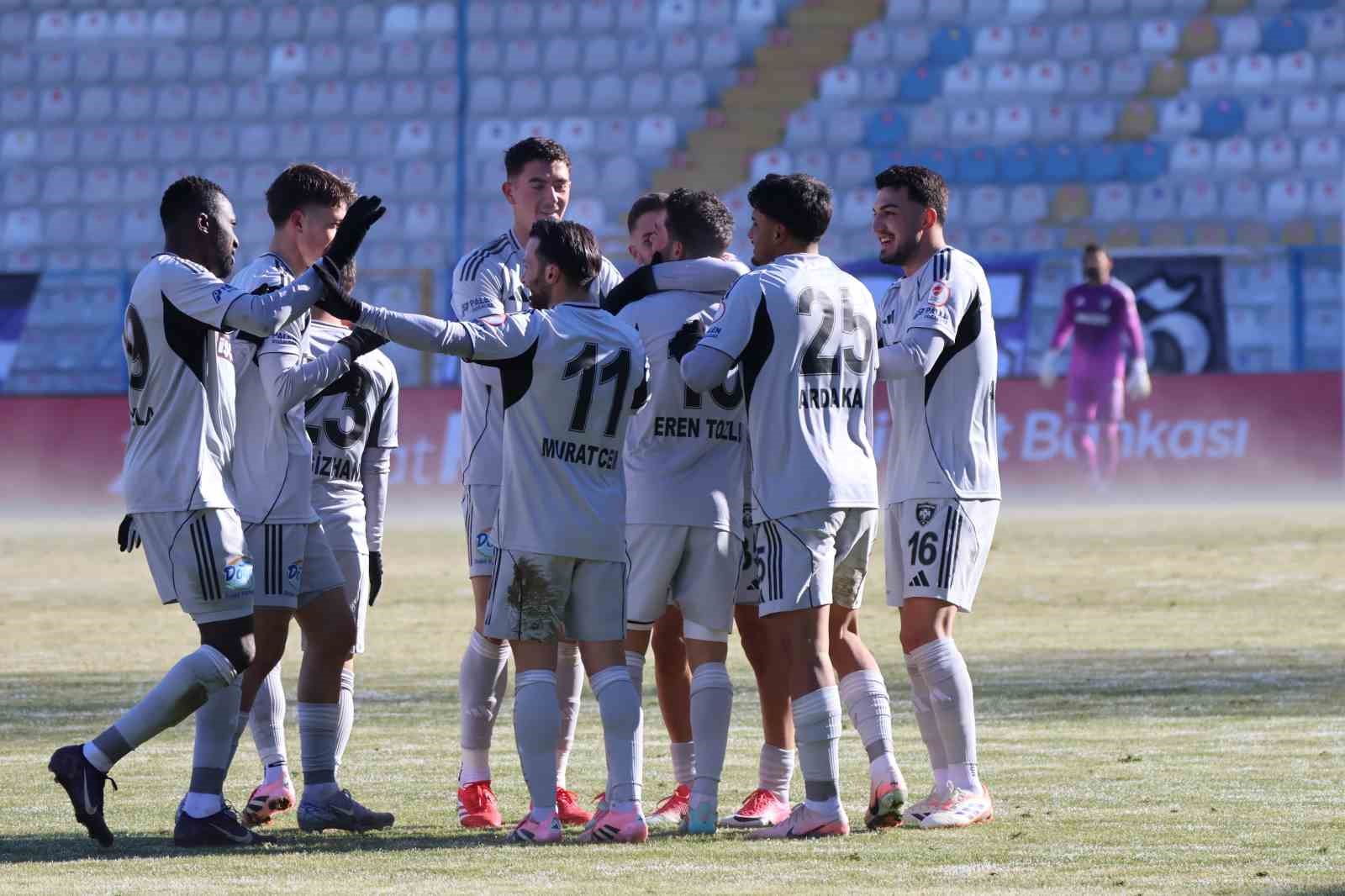 Ziraat Türkiye Kupası: Erzurumspor FK: 2 - Çaykur Rizespor: 0 30 ziraat turkiye kupasi erzurumspor fk 2 caykur rizespor 0 26 AHm4jeqA