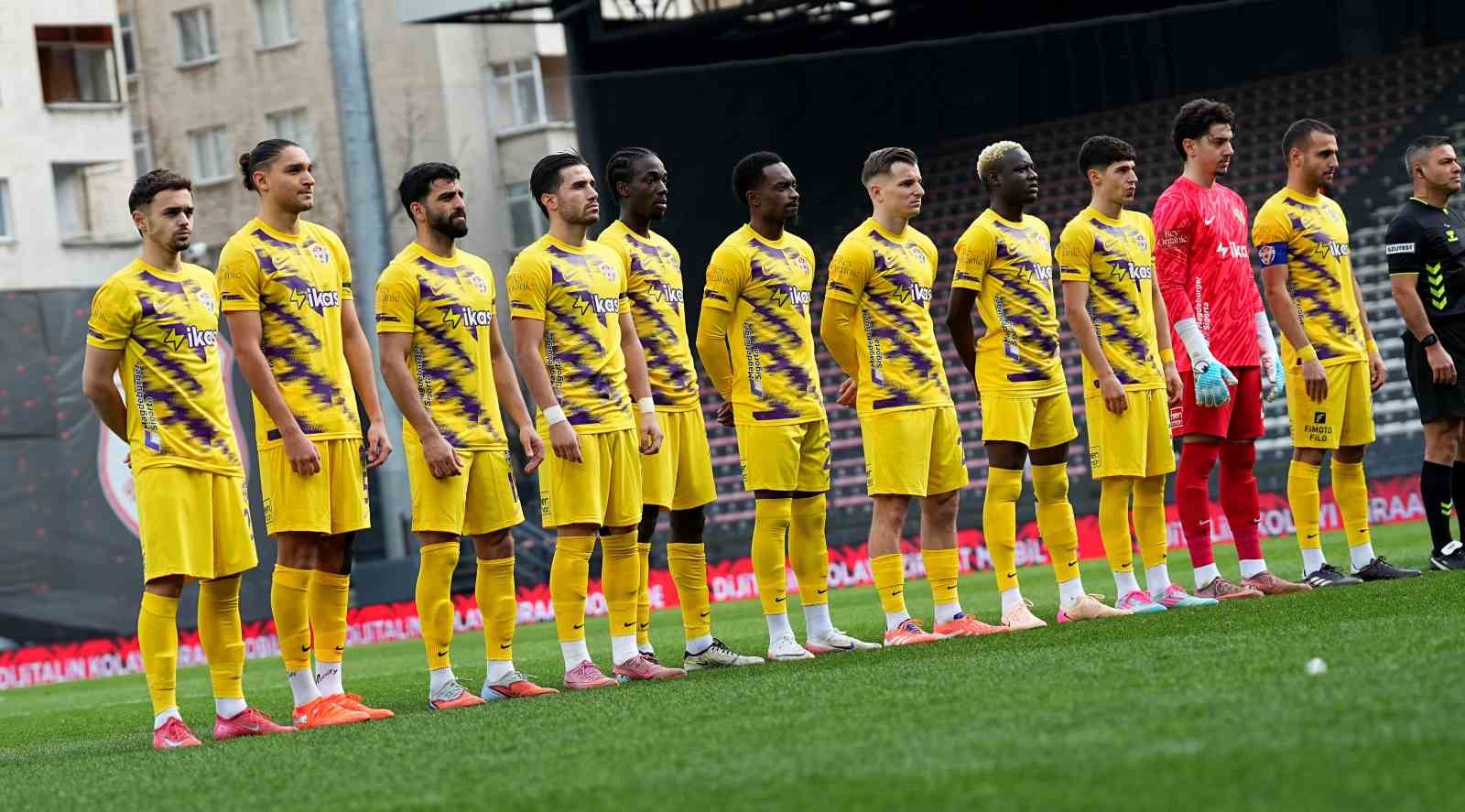 ziraat turkiye kupasi eyupspor 0 igdir fk 1 mac devam ediyor 2 1i6Xjfai