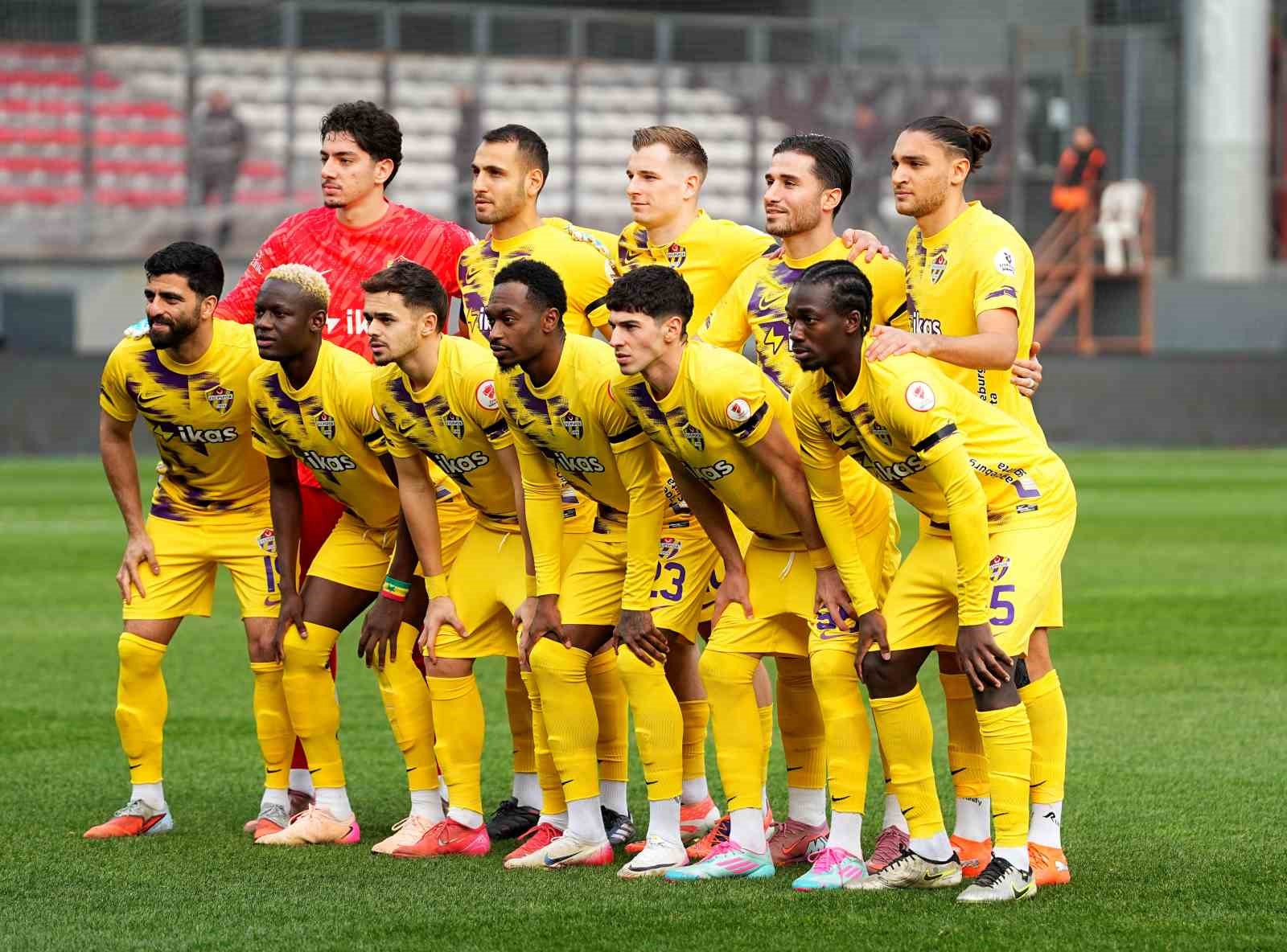 ziraat turkiye kupasi eyupspor 0 igdir fk 1 mac devam ediyor 6 5ZH7YcDw