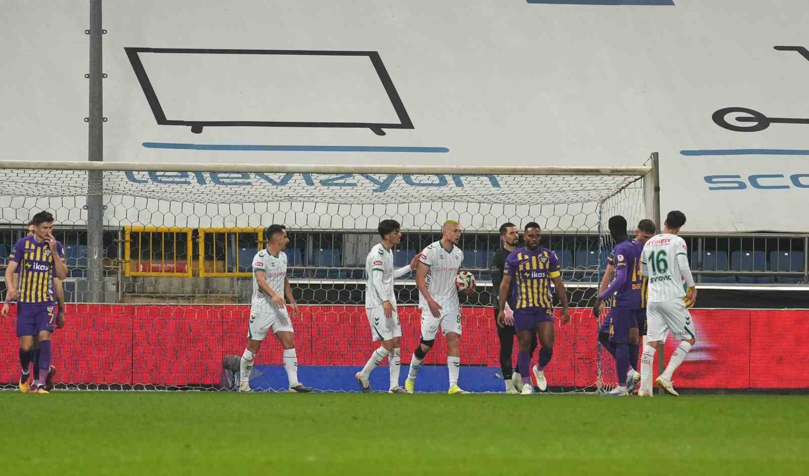 ziraat turkiye kupasi eyupspor 0 konyaspor 1 mac devam ediyor 14 n2RWaqDk