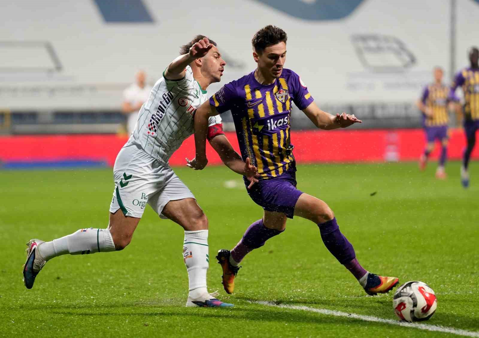 ziraat turkiye kupasi eyupspor 0 konyaspor 1 mac devam ediyor 6 qB76iWVN