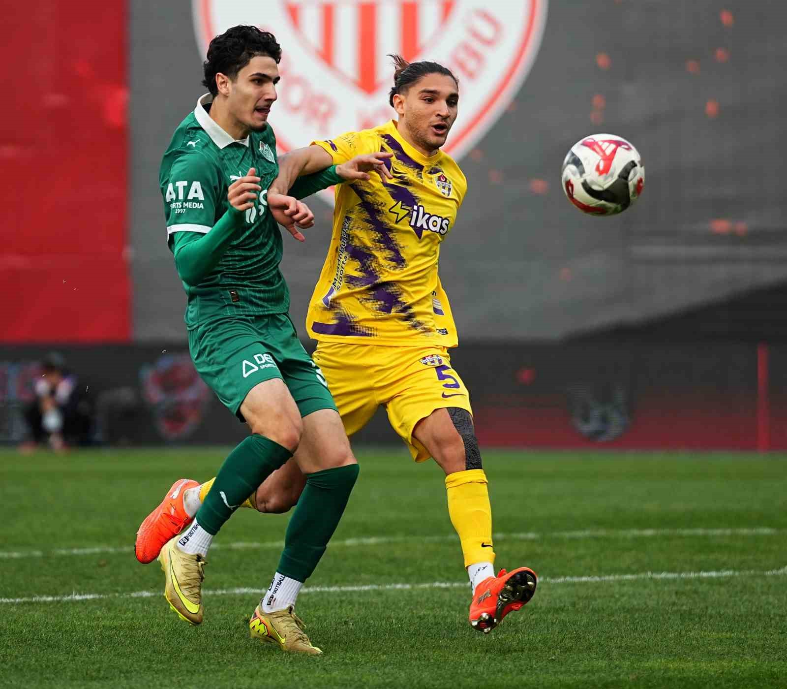 Ziraat Türkiye Kupası: Eyüpspor: 2 - Iğdır FK: 1 16 ziraat turkiye kupasi eyupspor 2 igdir fk 1 12 v6mJqSUC