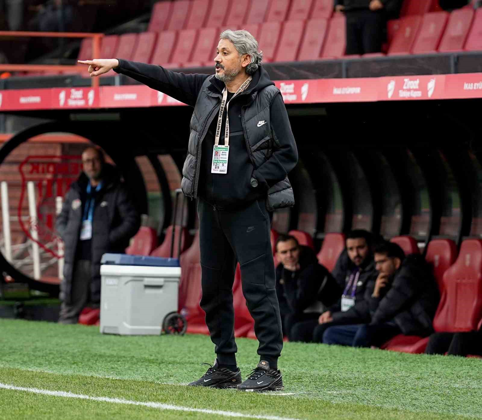 Ziraat Türkiye Kupası: Eyüpspor: 2 - Iğdır FK: 1 11 ziraat turkiye kupasi eyupspor 2 igdir fk 1 7 rcgfl8hV