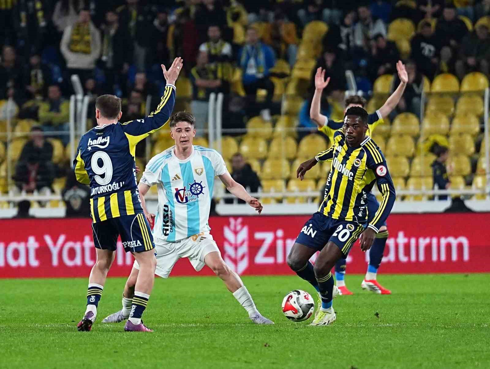Ziraat Türkiye Kupası: Fenerbahçe: 0 - Erzurumspor FK: 1 (İlk yarı) 14 ziraat turkiye kupasi fenerbahce 0 erzurumspor fk 1 ilk yari 10 BzvlaKGu
