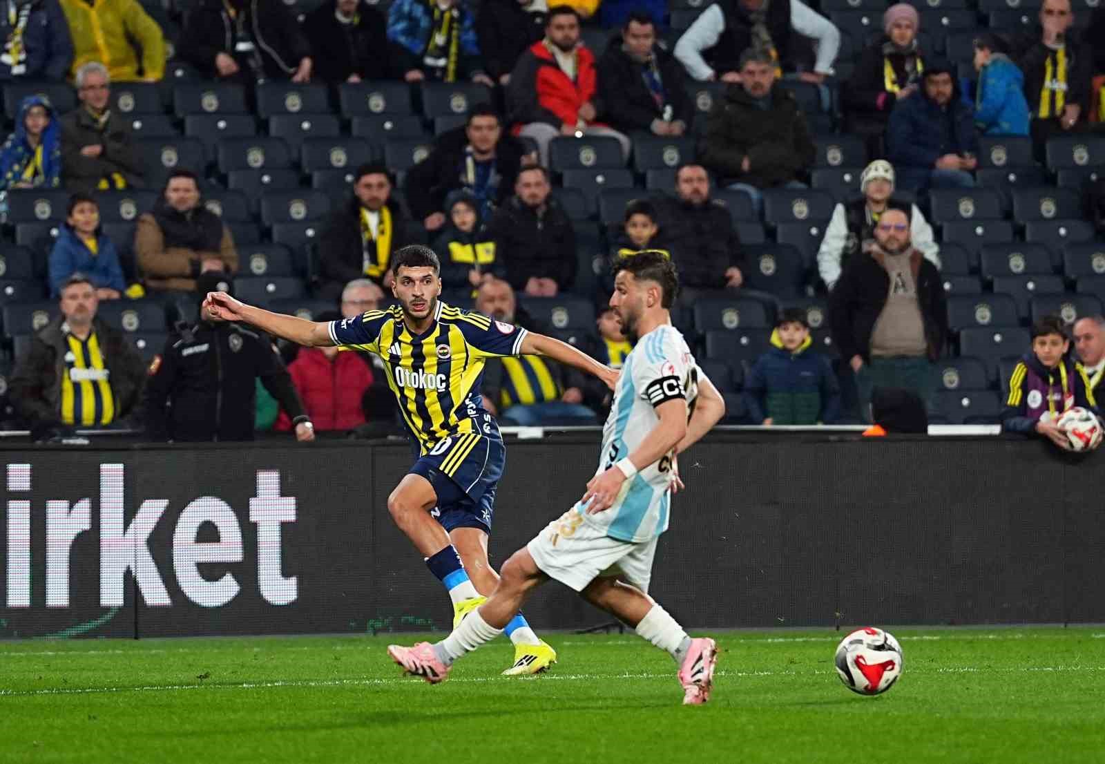 Ziraat Türkiye Kupası: Fenerbahçe: 0 - Erzurumspor FK: 1 (İlk yarı) 22 ziraat turkiye kupasi fenerbahce 0 erzurumspor fk 1 ilk yari 18 zJdBFyd8