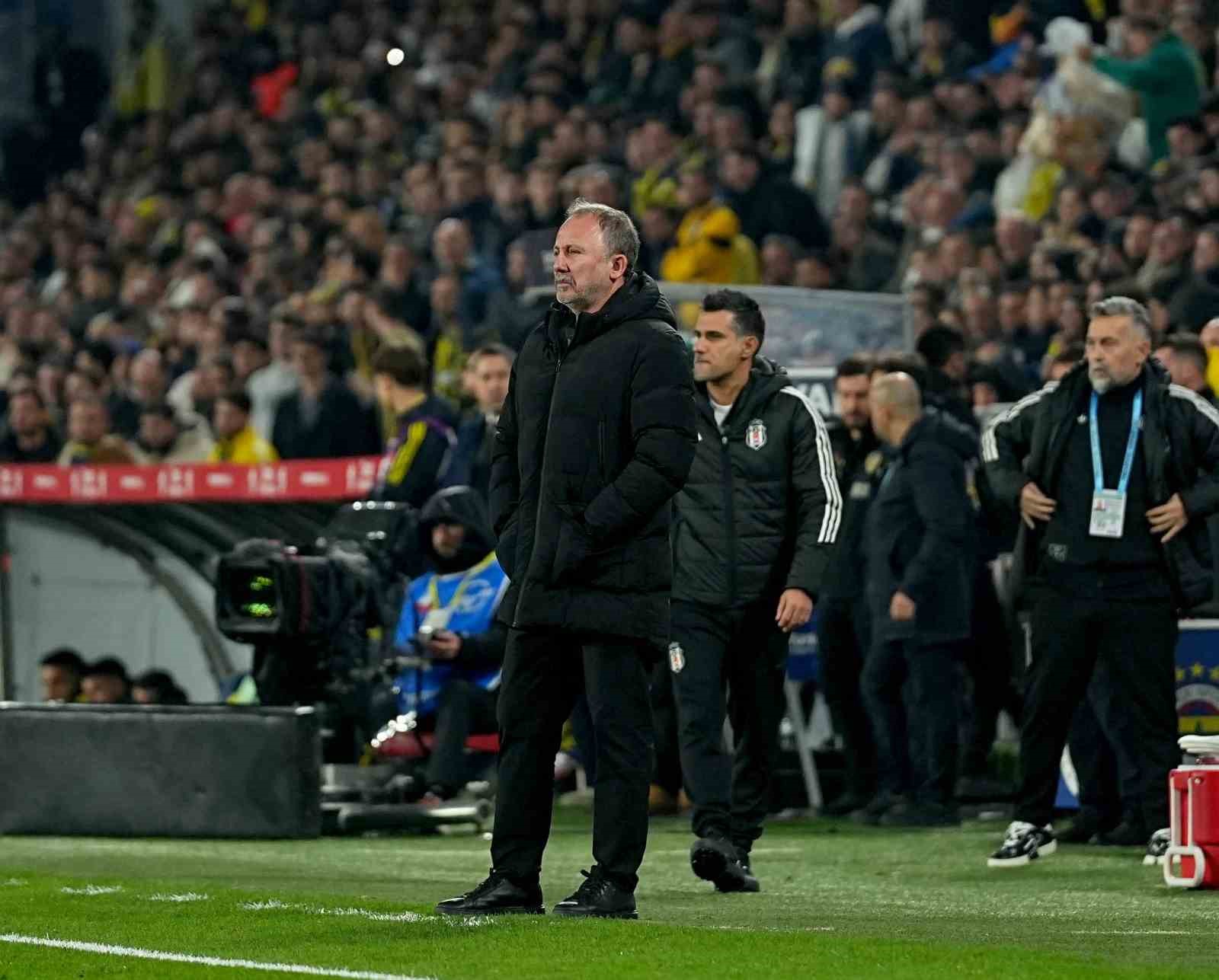 ziraat turkiye kupasi fenerbahce 1 besiktas 2 mac sonucu 4 DLCPR5IK