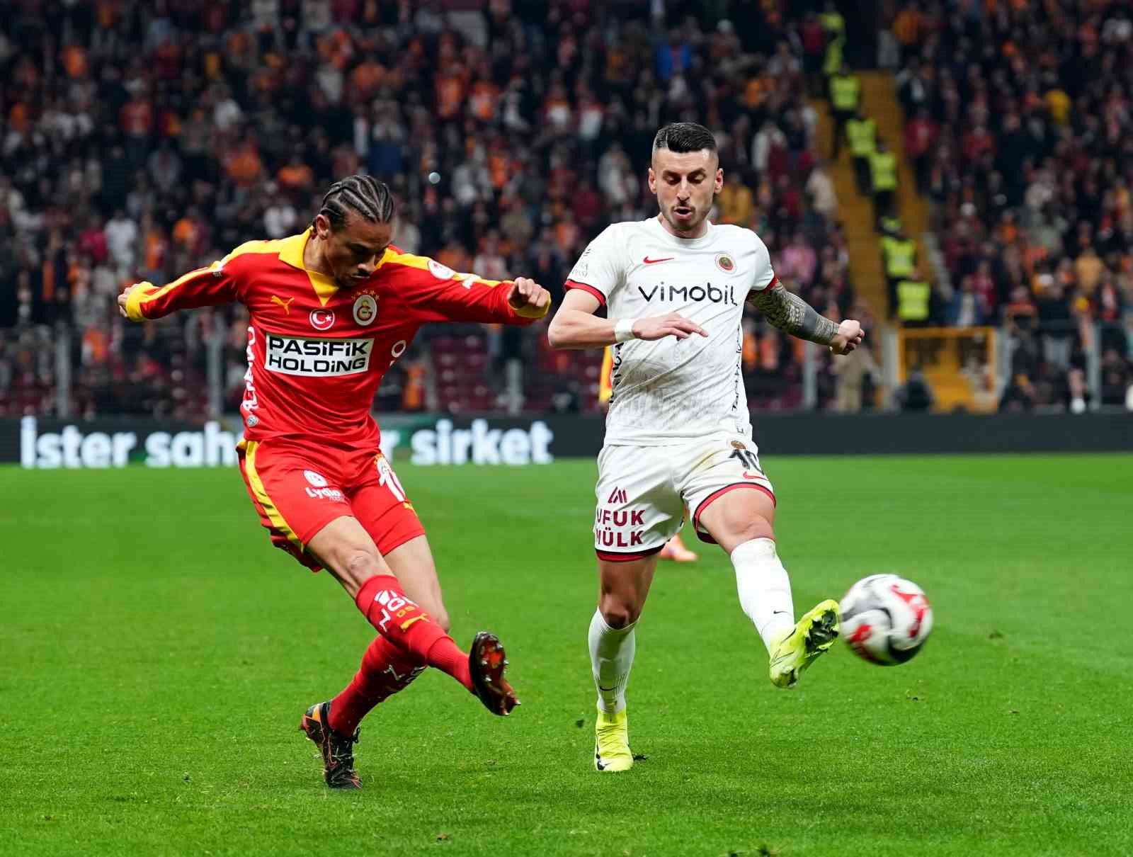 Ziraat Türkiye Kupası: Galatasaray: 0 - Gençlerbirliği: 0 (İlk yarı) 13 ziraat turkiye kupasi galatasaray 0 genclerbirligi 0 ilk yari 9 HGWtJhpG