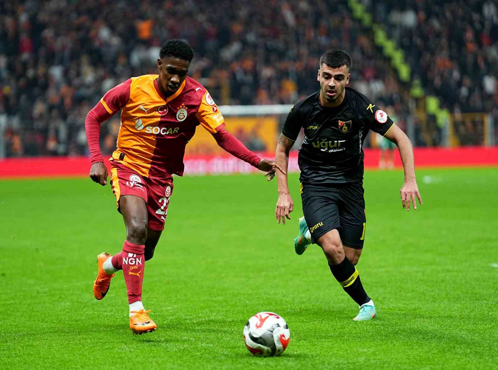 ziraat turkiye kupasi galatasaray 3 istanbulspor 1 ilk yari 2 EfYPwv3l