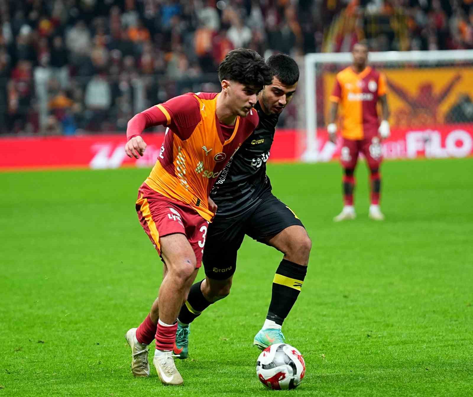 ziraat turkiye kupasi galatasaray 3 istanbulspor 1 ilk yari 22 zXXankm8