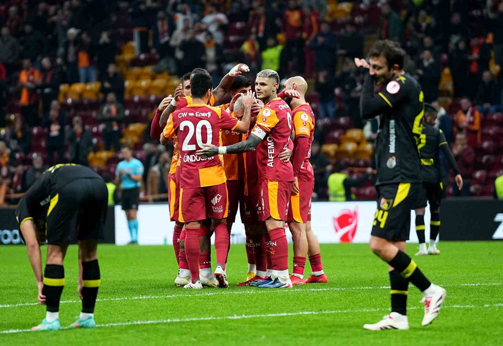 ziraat turkiye kupasi galatasaray 3 istanbulspor 1 ilk yari 5 33nVS8tT