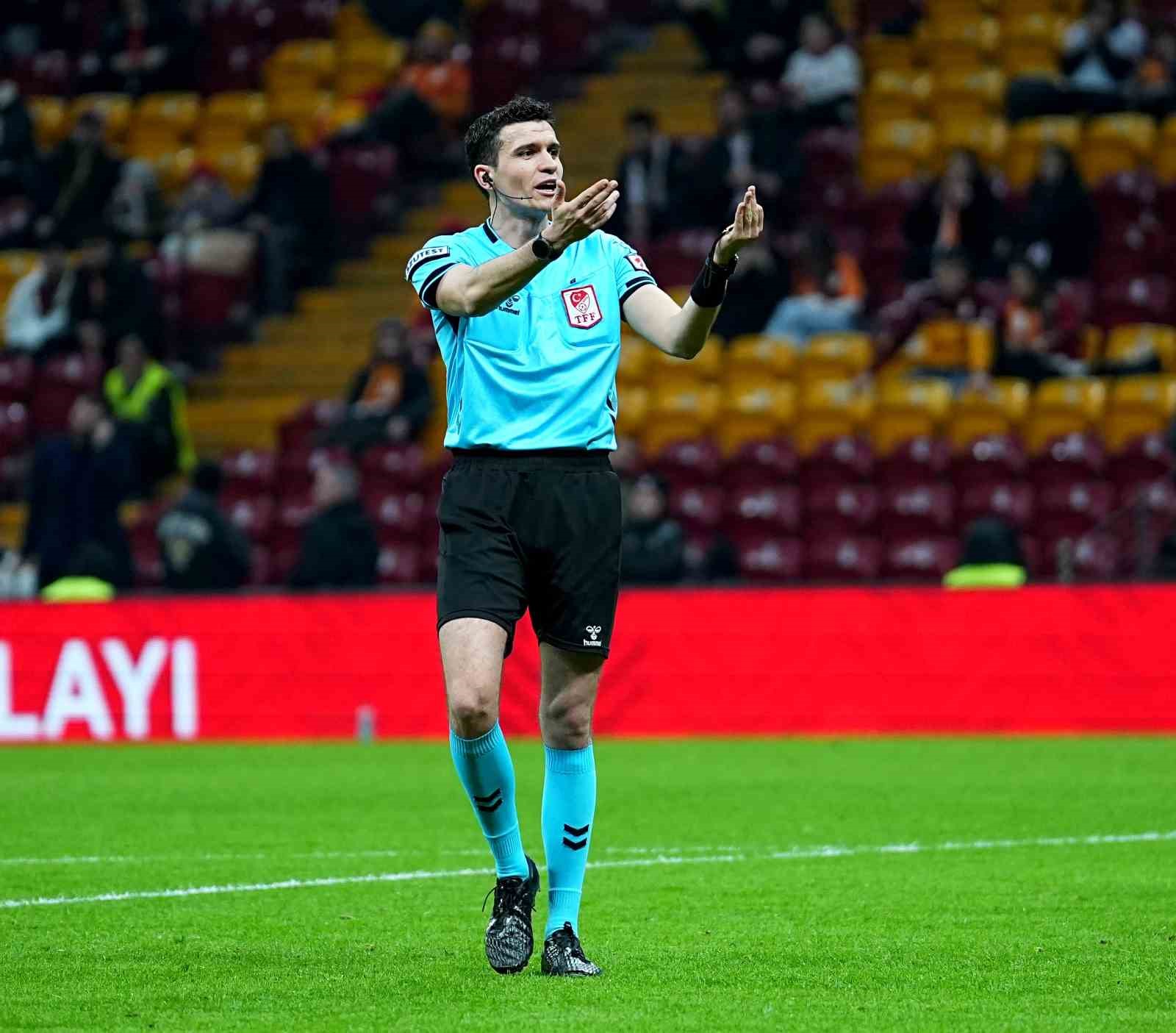 ziraat turkiye kupasi galatasaray 3 istanbulspor 1 ilk yari 9