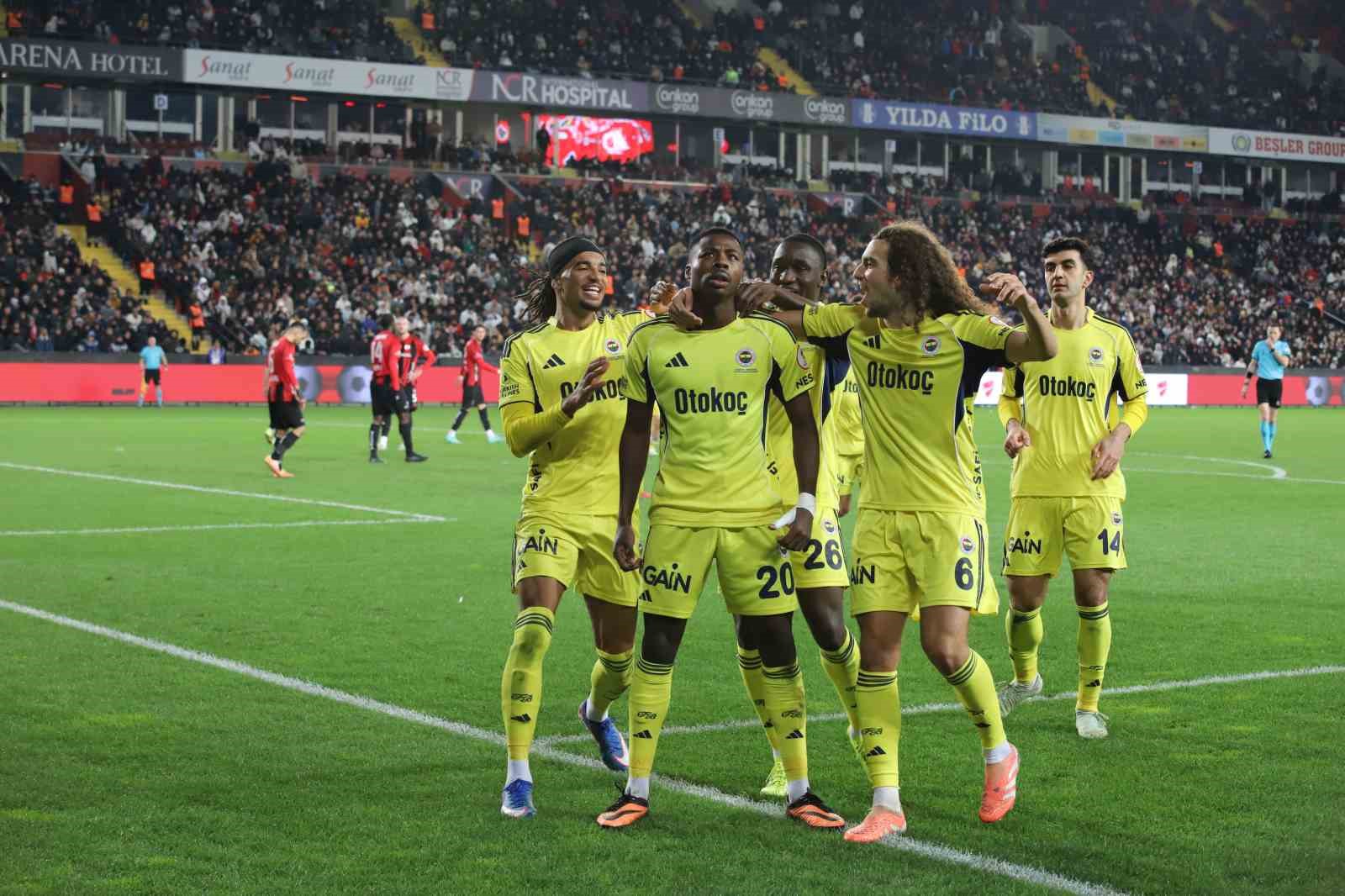 ziraat turkiye kupasi gaziantep fk 0 fenerbahce 1 ilk yari 16 FhTuZHbG