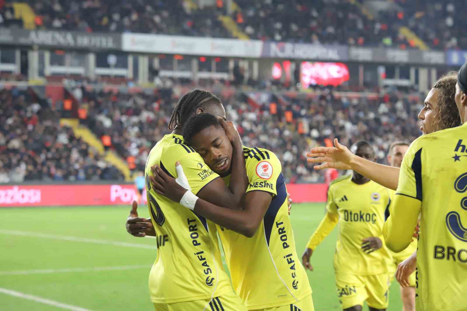 ziraat turkiye kupasi gaziantep fk 0 fenerbahce 1 ilk yari 20 W94tzdGl