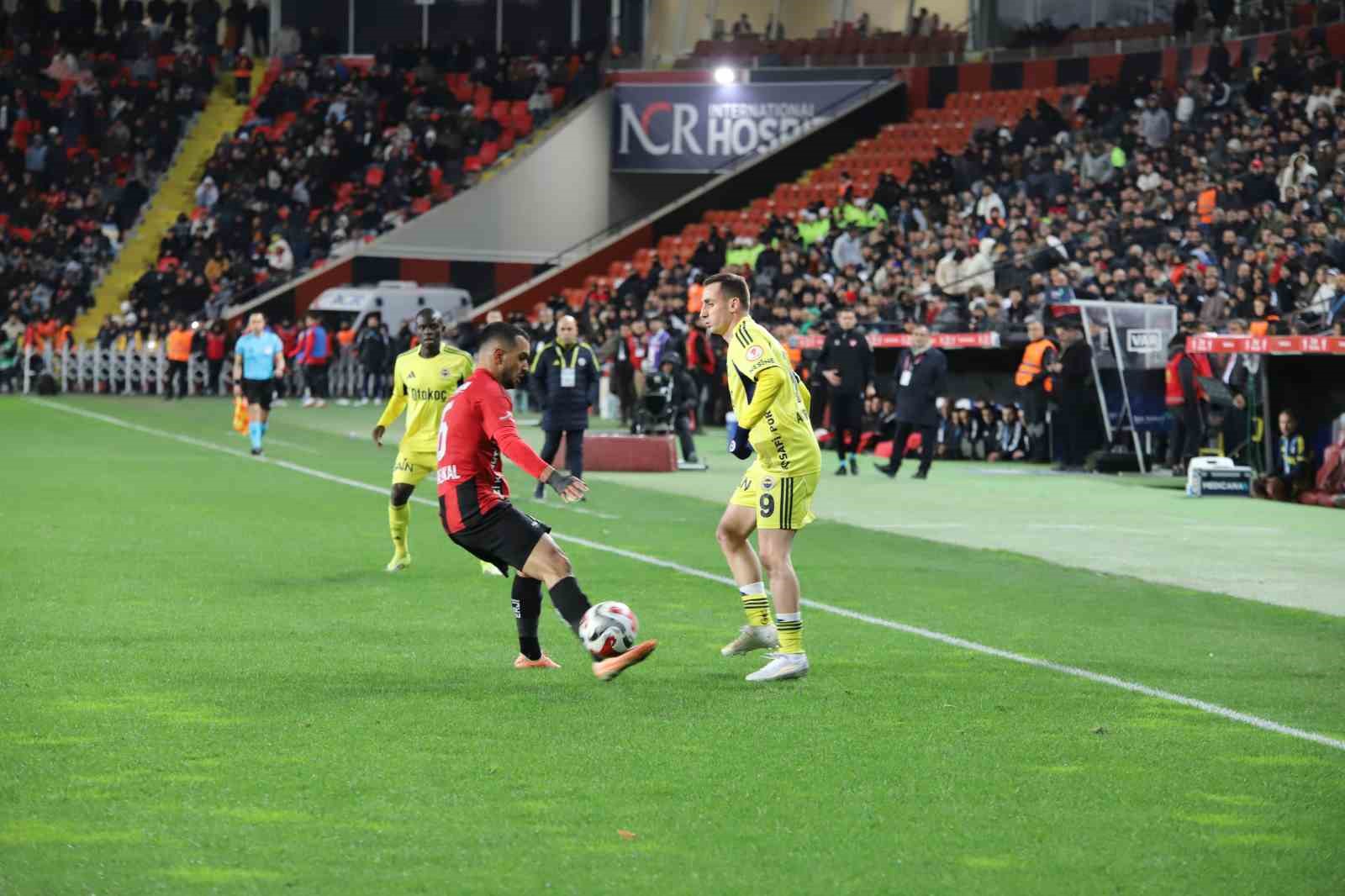 ziraat turkiye kupasi gaziantep fk 0 fenerbahce 1 ilk yari 29 lAlfvjcb