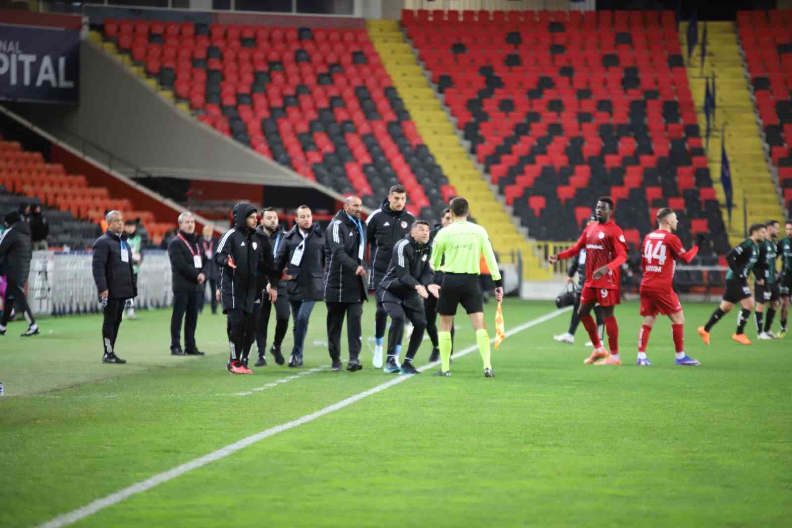 ziraat turkiye kupasi gaziantep fk 0 kocaelispor 0 ilk yari 15 zSHPCbwl