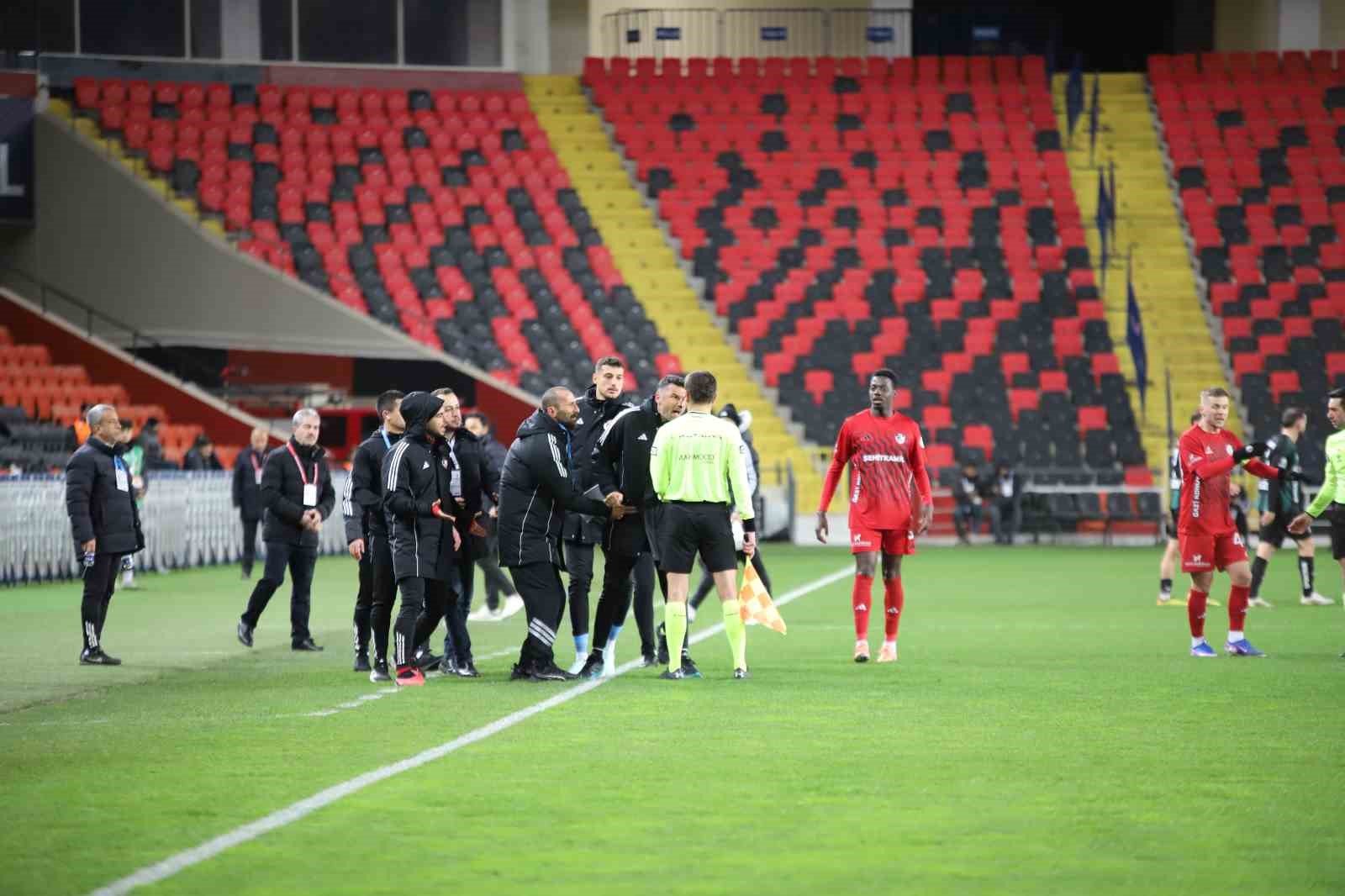 ziraat turkiye kupasi gaziantep fk 0 kocaelispor 0 ilk yari 17 2WXVdyqV