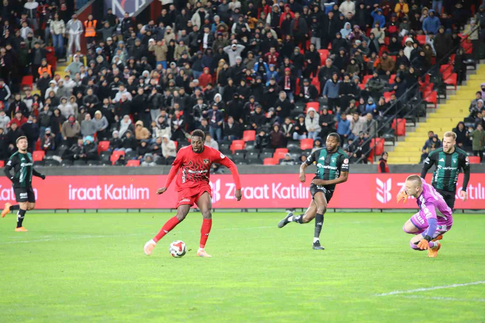 ziraat turkiye kupasi gaziantep fk 0 kocaelispor 0 ilk yari 29 9q2D94RW