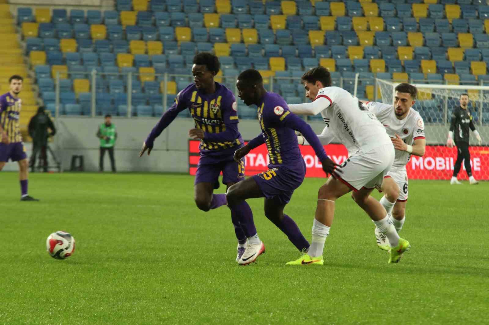 Ziraat Türkiye Kupası: Gençlerbirliği: 2 - Eyüpspor: 2 5 ziraat turkiye kupasi genclerbirligi 2 eyupspor 2 1 1Zm1yssW