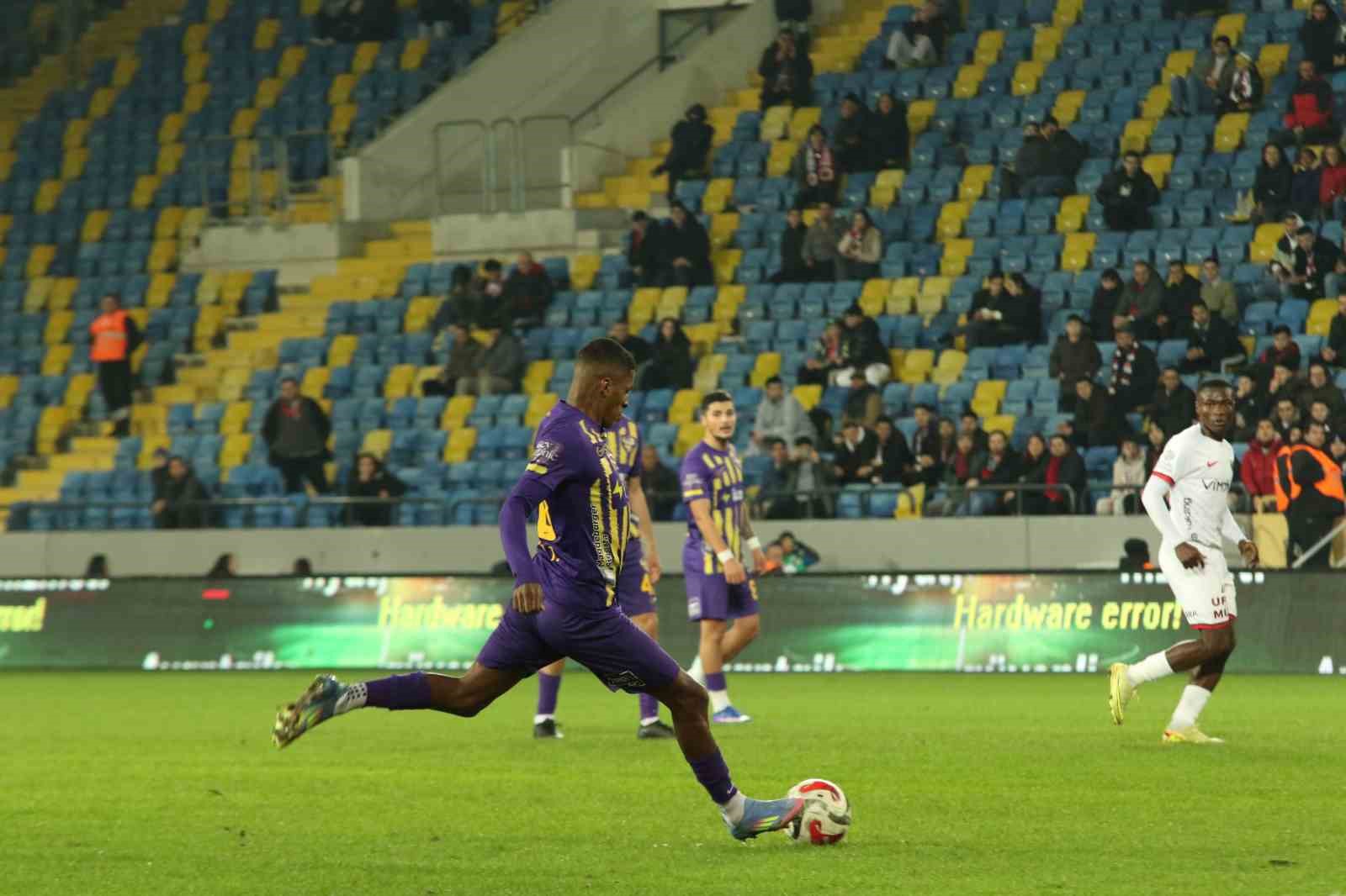 Ziraat Türkiye Kupası: Gençlerbirliği: 2 - Eyüpspor: 2 18 ziraat turkiye kupasi genclerbirligi 2 eyupspor 2 14