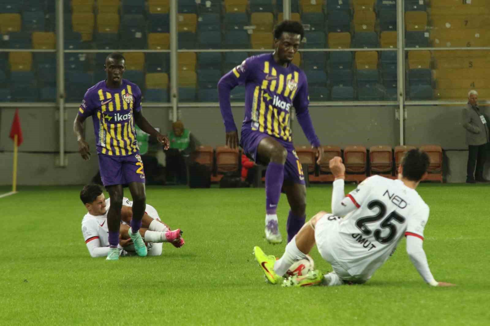 Ziraat Türkiye Kupası: Gençlerbirliği: 2 - Eyüpspor: 2 10 ziraat turkiye kupasi genclerbirligi 2 eyupspor 2 6 JlLmvCKd