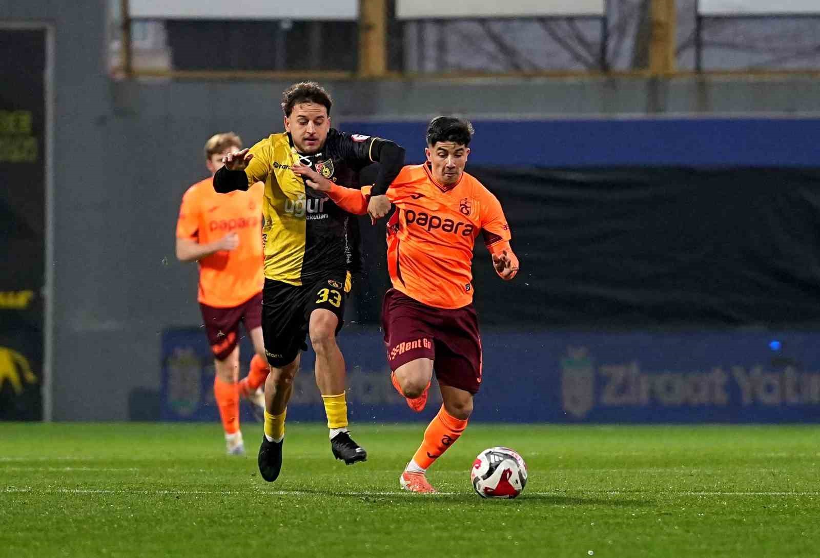 Ziraat Türkiye Kupası: İstanbulspor: 1 - Trabzonspor: 1 (İlk yarı) 18 ziraat turkiye kupasi istanbulspor 1 trabzonspor 1 ilk yari 14