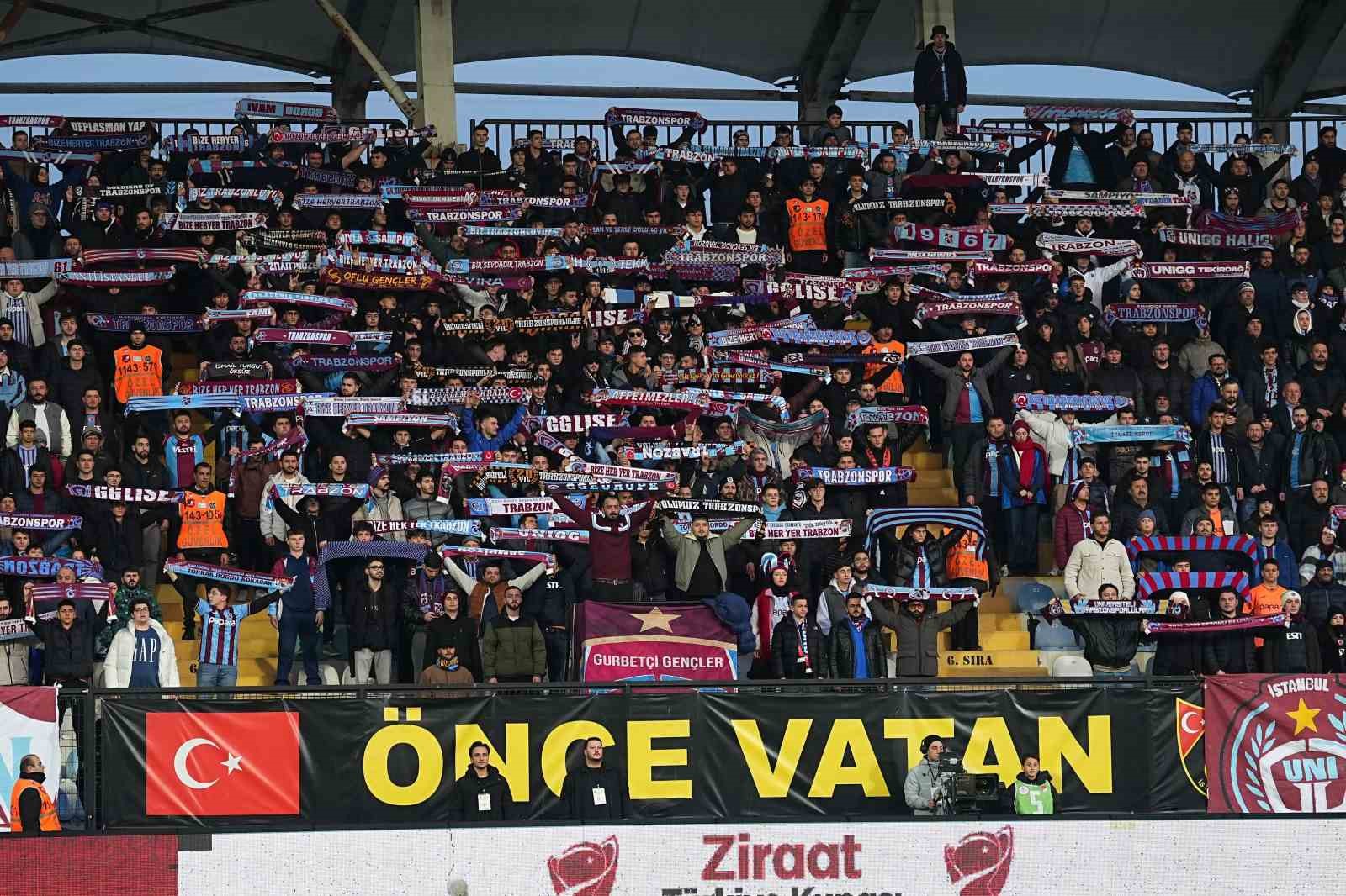Ziraat Türkiye Kupası: İstanbulspor: 1 - Trabzonspor: 1 (İlk yarı) 12 ziraat turkiye kupasi istanbulspor 1 trabzonspor 1 ilk yari 8 Xa3wqtPt
