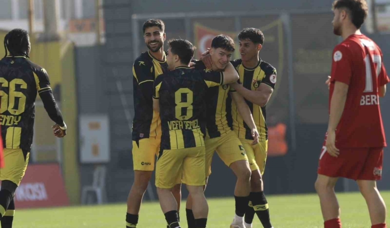 ziraat-turkiye-kupasi-istanbulspor-6-sariyer-0-GWC4wya4.jpg