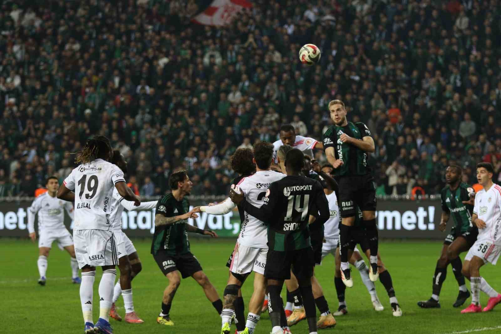 ziraat turkiye kupasi kocaelispor 1 besiktas 0 mac devam ediyor 19