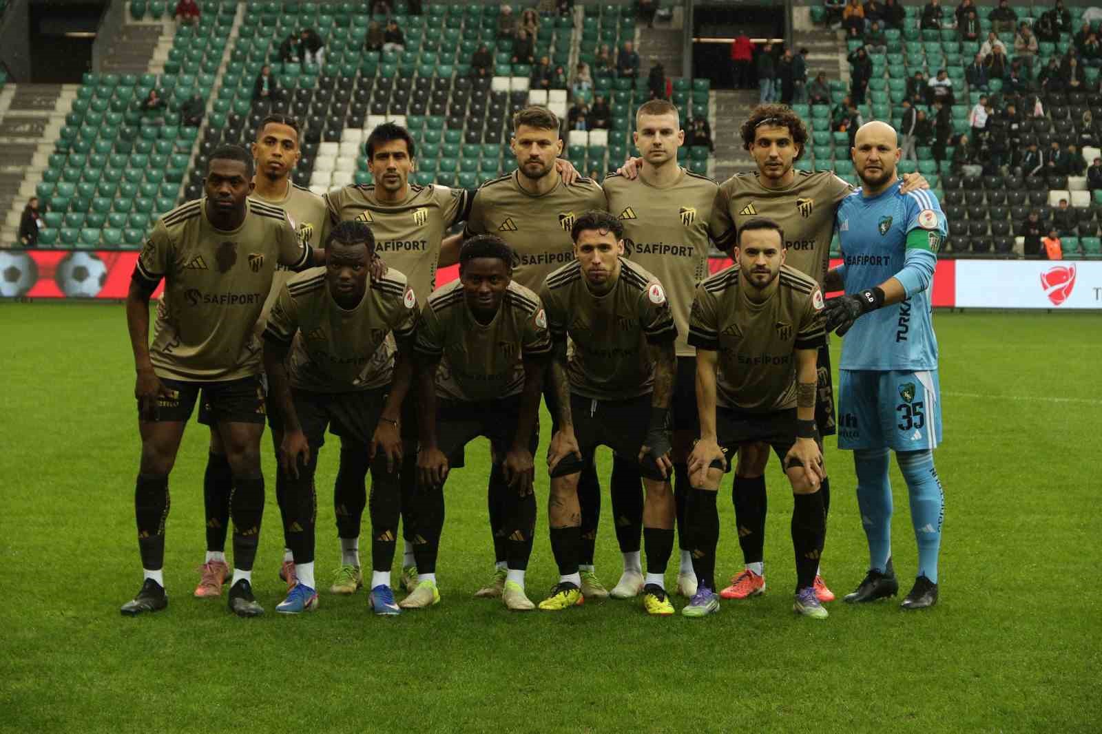 ziraat turkiye kupasi kocaelispor 1 erzurumspor fk 0 mac devam ediyor 10 Ams2BQON