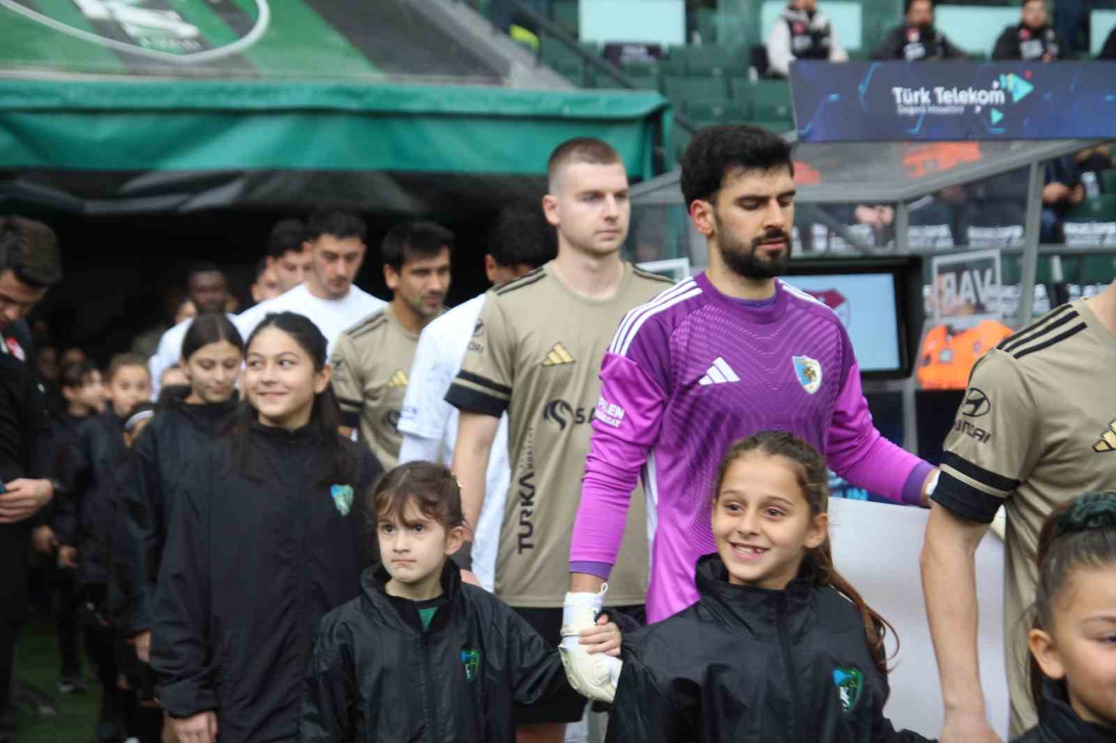 ziraat turkiye kupasi kocaelispor 1 erzurumspor fk 0 mac devam ediyor 6 qmSvIgBh