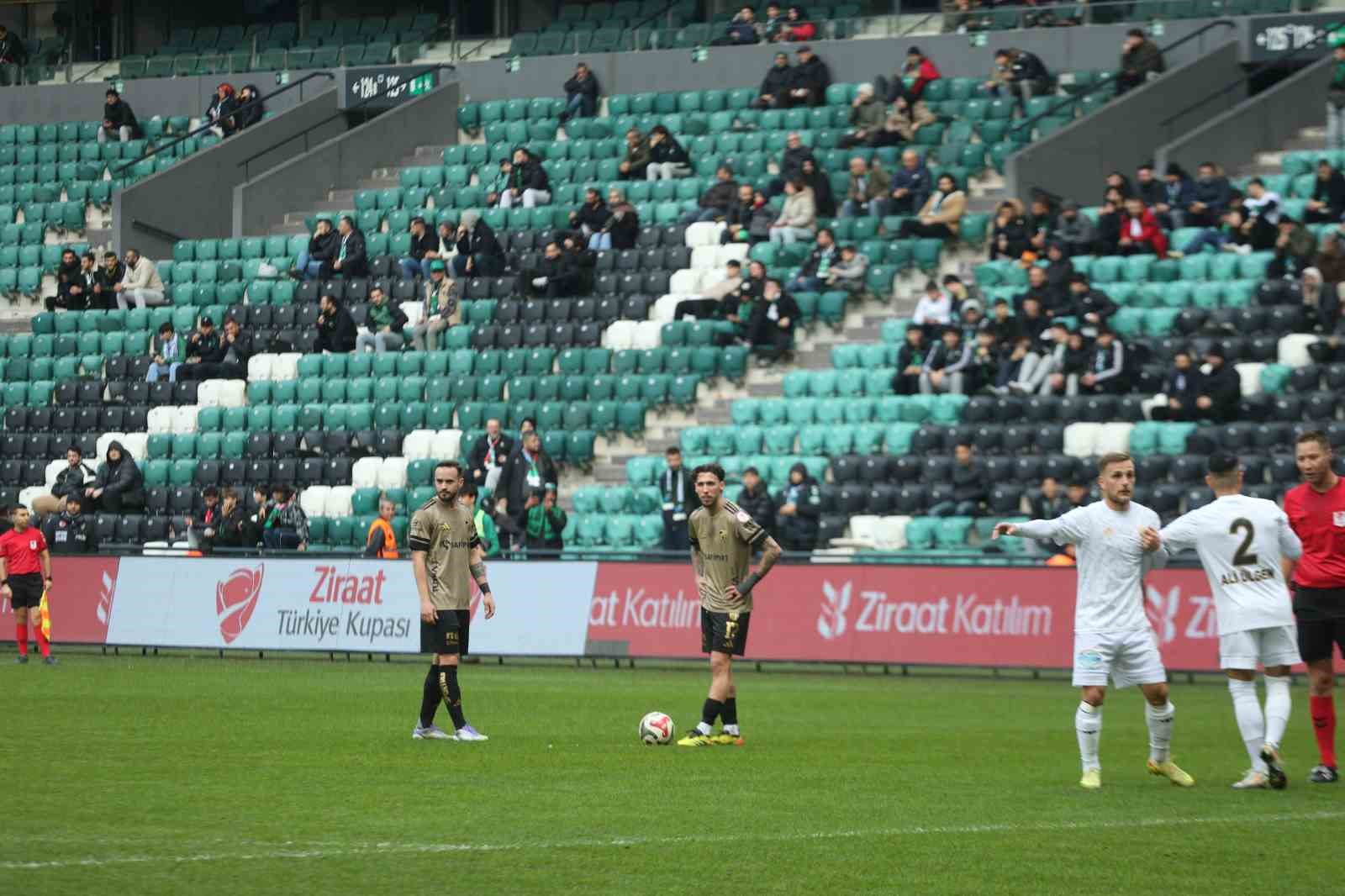 Ziraat Türkiye Kupası: Kocaelispor: 2 - Erzurumspor FK: 0 (İlk yarı) 15 ziraat turkiye kupasi kocaelispor 2 erzurumspor fk 0 ilk yari 11 yb1i4WJA