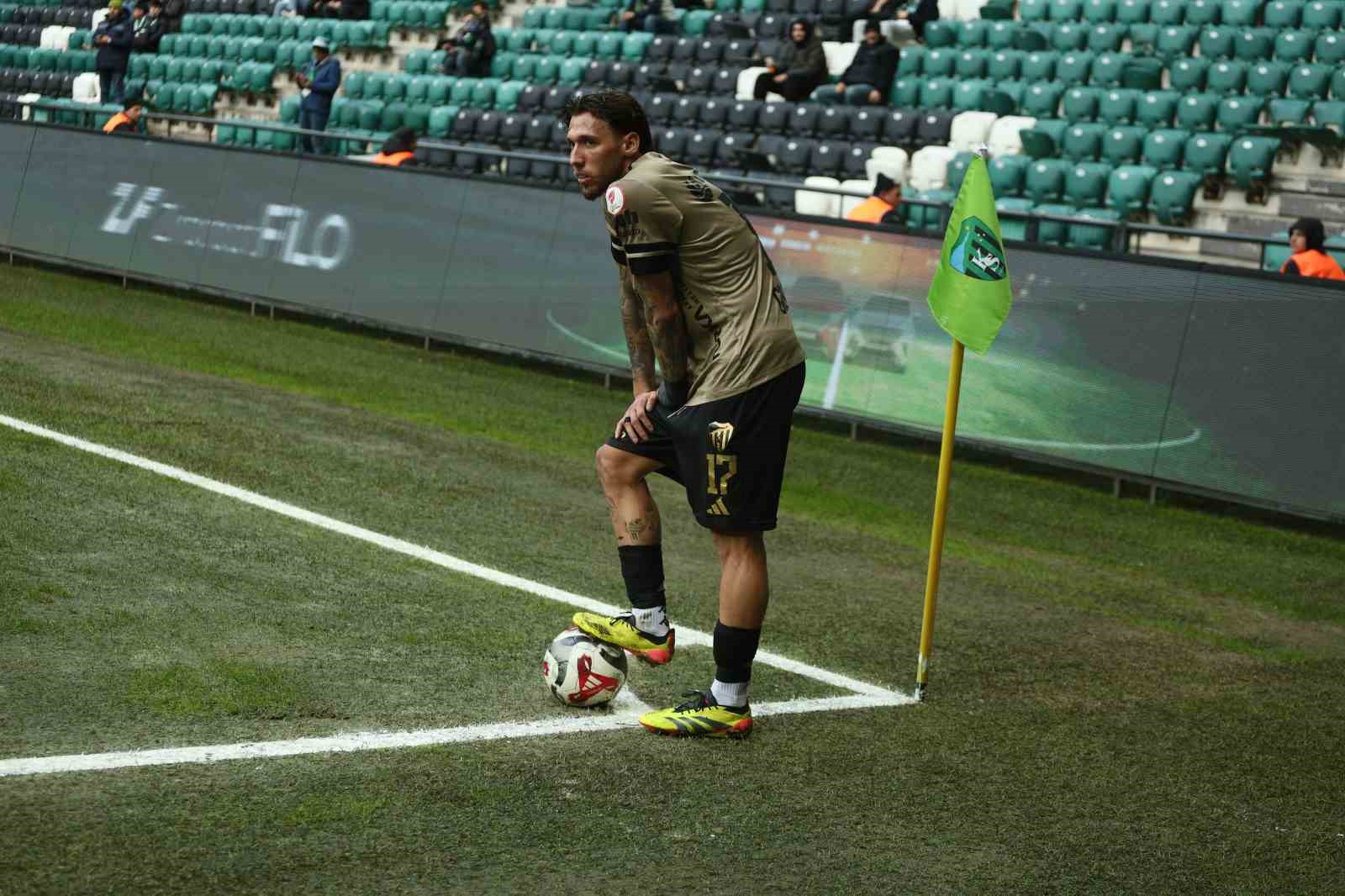 Ziraat Türkiye Kupası: Kocaelispor: 2 - Erzurumspor FK: 0 (İlk yarı) 17 ziraat turkiye kupasi kocaelispor 2 erzurumspor fk 0 ilk yari 13 PuQNU59C