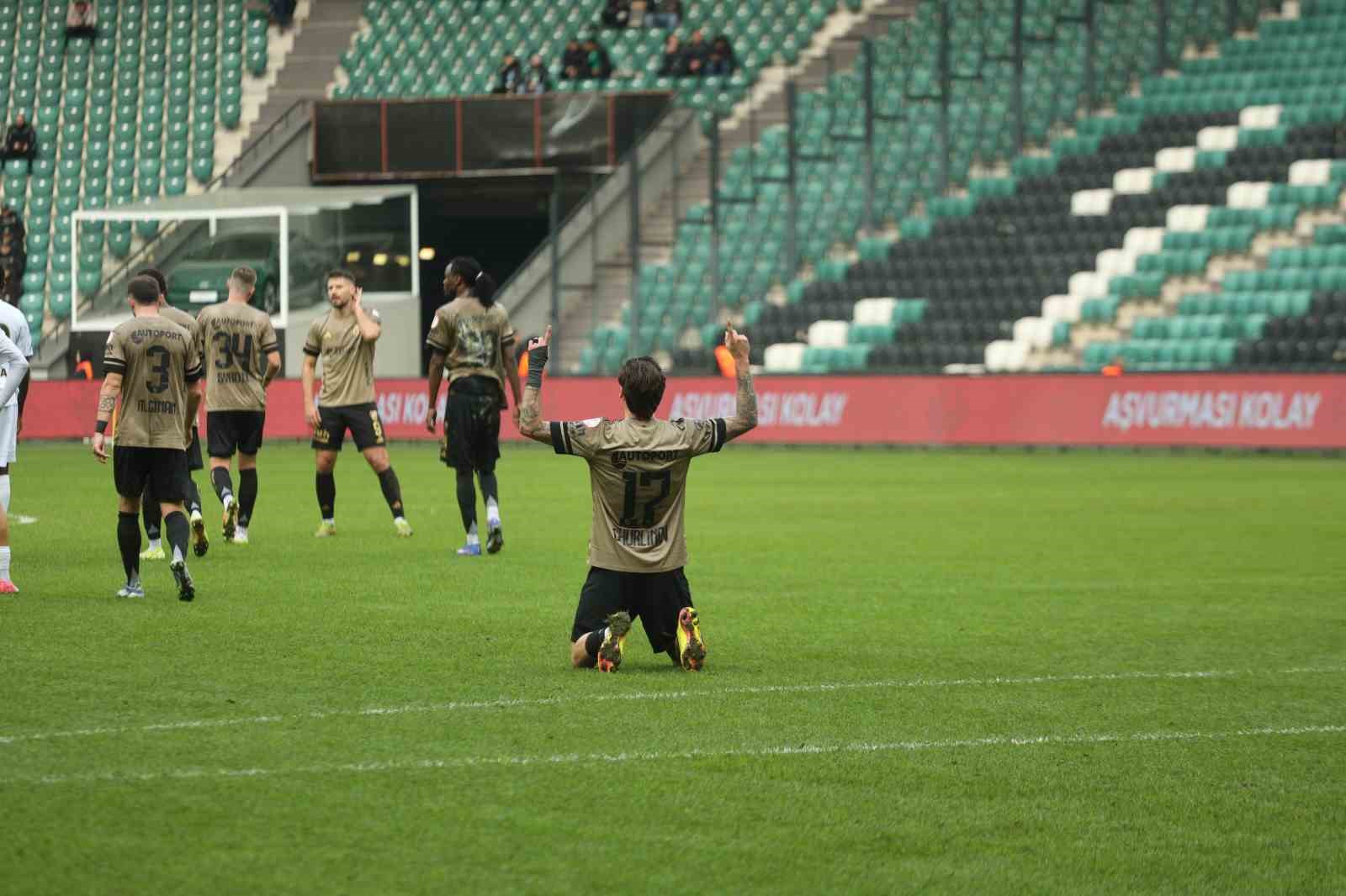 Ziraat Türkiye Kupası: Kocaelispor: 2 - Erzurumspor FK: 0 (İlk yarı) 22 ziraat turkiye kupasi kocaelispor 2 erzurumspor fk 0 ilk yari 18 Th55FEfX