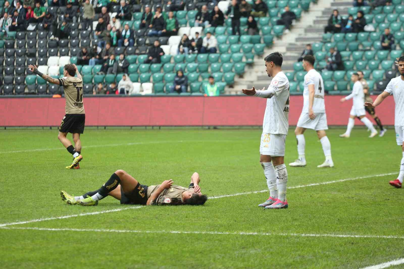 Ziraat Türkiye Kupası: Kocaelispor: 2 - Erzurumspor FK: 0 (İlk yarı) 13 ziraat turkiye kupasi kocaelispor 2 erzurumspor fk 0 ilk yari 9 YVsUw4NX