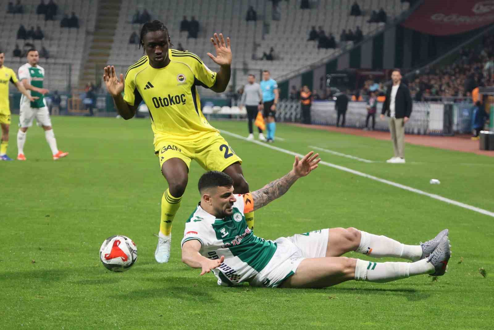 ziraat turkiye kupasi konyaspor 0 fenerbahce 0 mac devam ediyor 10 OG87nruU