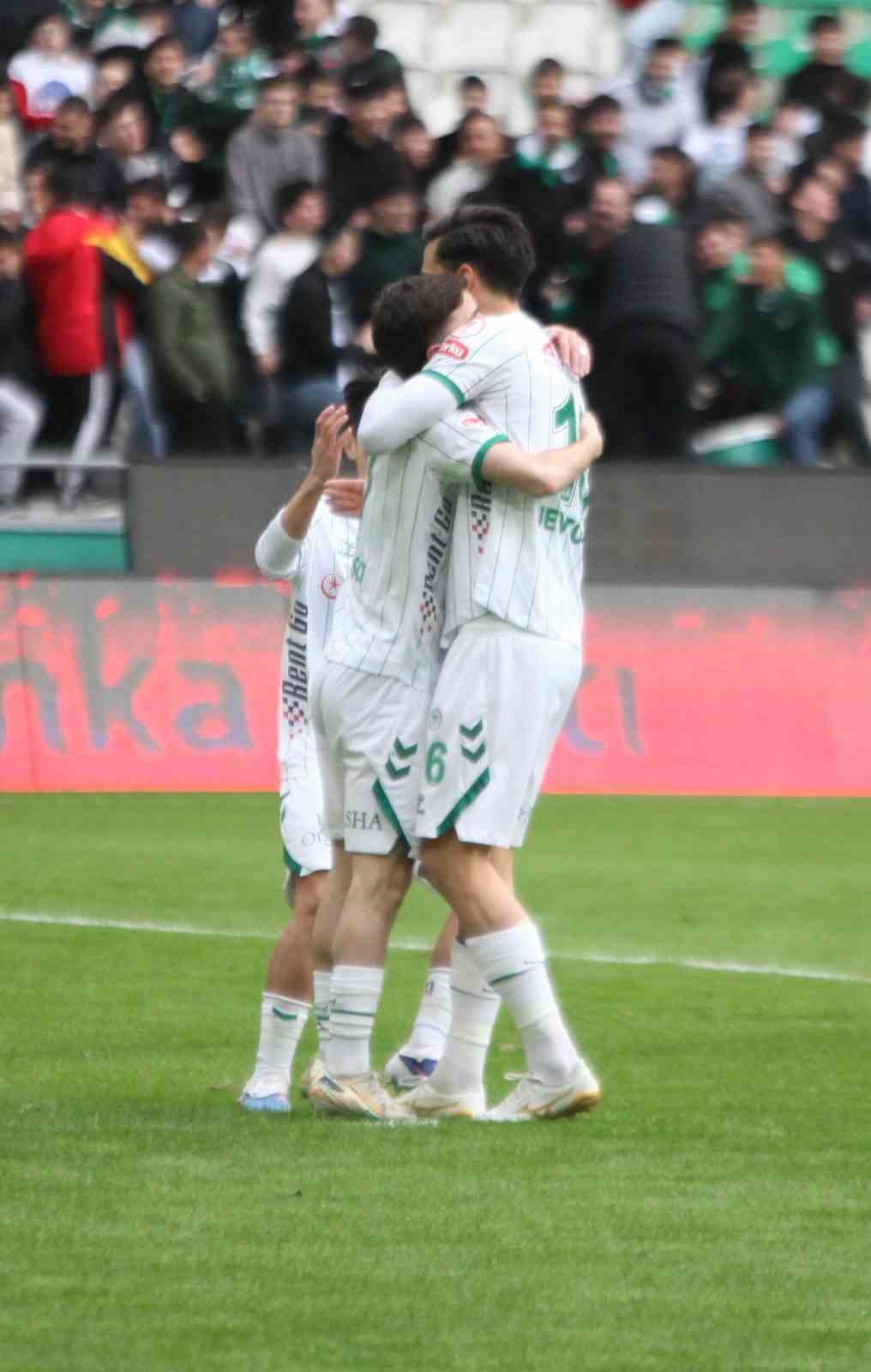 Ziraat Türkiye Kupası: Konyaspor: 5 - Aliağa Futbol Kulübü: 0 10 ziraat turkiye kupasi konyaspor 5 aliaga futbol kulubu 0 6 LajVX2Aq