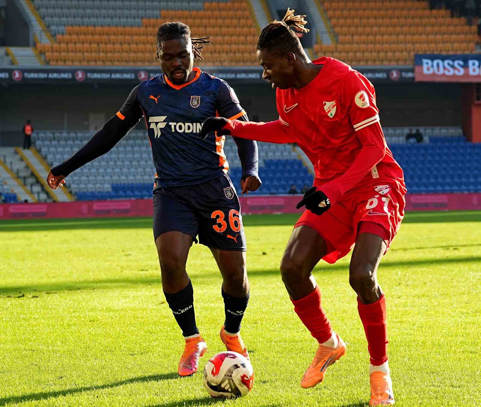 Ziraat Türkiye Kupası: RAMS Başakşehir: 1 - Boluspor: 1 (İlk yarı) 15 ziraat turkiye kupasi rams basaksehir 1 boluspor 1 ilk yari 11 9RBw7z7k