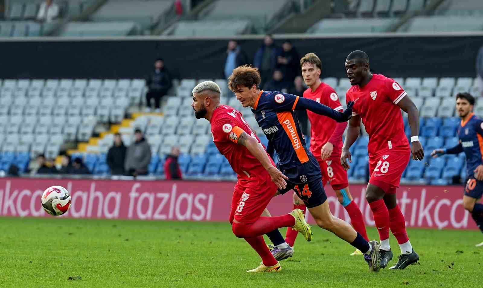 Ziraat Türkiye Kupası: RAMS Başakşehir: 1 - Boluspor: 1 (İlk yarı) 16 ziraat turkiye kupasi rams basaksehir 1 boluspor 1 ilk yari 12 d4A9Kzf6