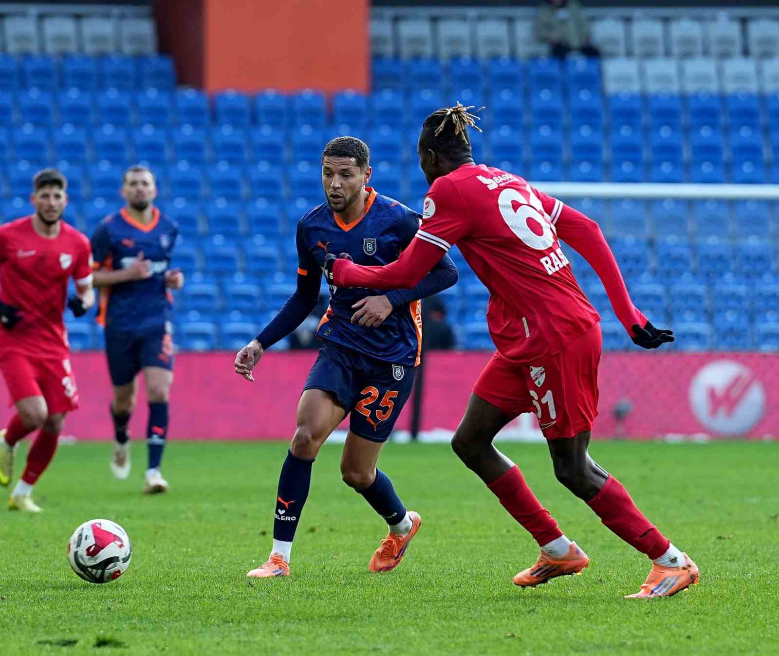 Ziraat Türkiye Kupası: RAMS Başakşehir: 1 - Boluspor: 1 (İlk yarı) 18 ziraat turkiye kupasi rams basaksehir 1 boluspor 1 ilk yari 14 VczYqyHS