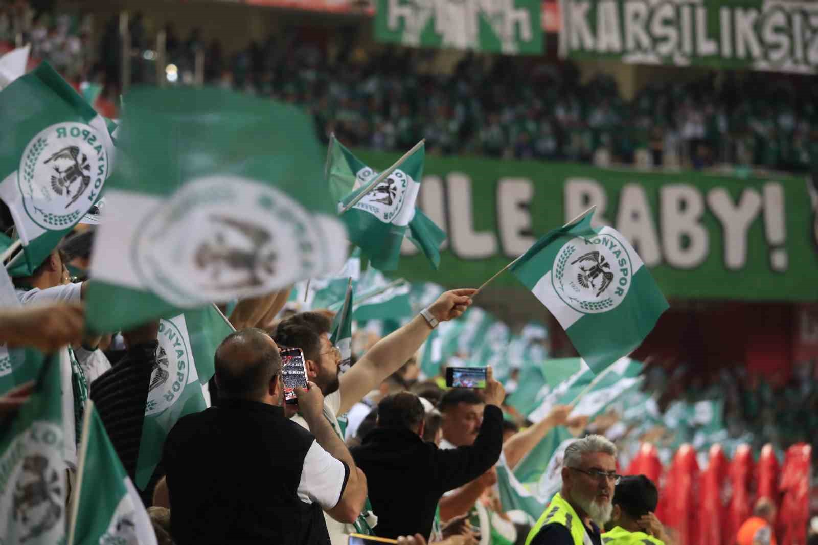 Ziraat Türkiye Kupası: Trabzonspor: 1 - Konyaspor 0 (İlk yarı) 15 ziraat turkiye kupasi trabzonspor 1 konyaspor 0 ilk yari 11 Aa2hFBFm